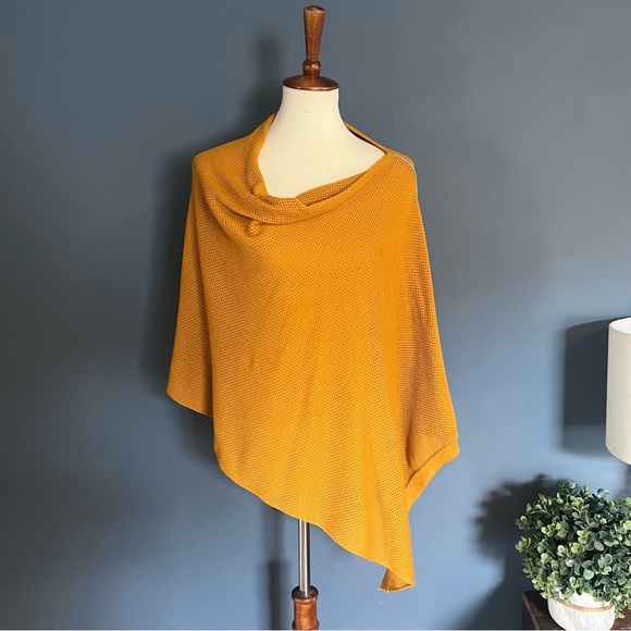 We are Amma Honey Cocoon Nursing Cover knit lightweight yellow one size - Picture 2 of 16